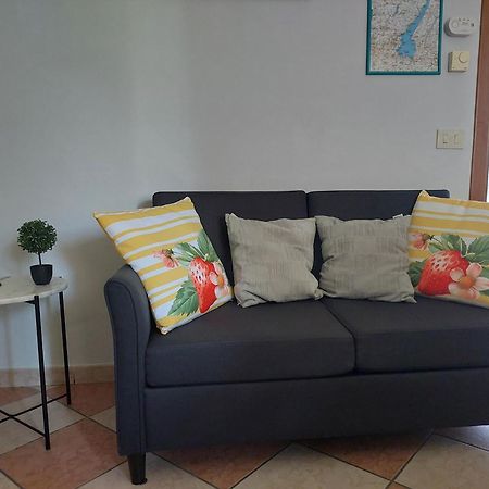 Appartamento Oasi Verde Lago Desenzano del Garda Exterior photo