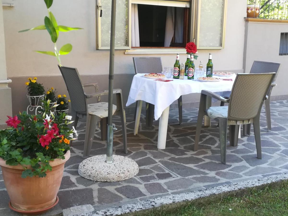 Appartamento Oasi Verde Lago Desenzano del Garda Exterior photo