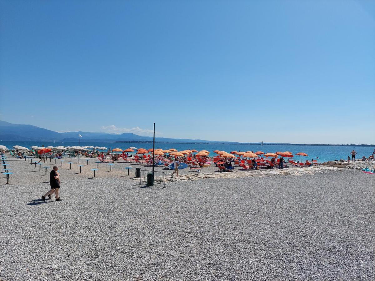 Appartamento Oasi Verde Lago Desenzano del Garda Exterior photo